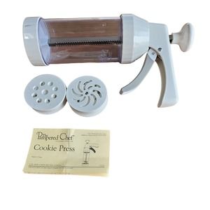 Pampered Chef Cookie Press Trigger Gun Complete 15 Discs With Booklet-Retired